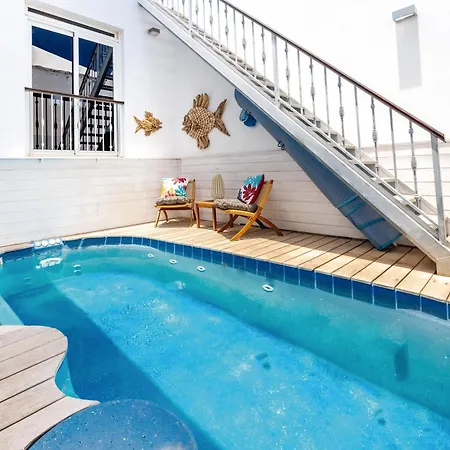 Holiday home The House - Location - Private Plunge Pool - Roof Terrace - 100m To Costa Teguise